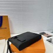 785c8201d7-1.jpg