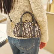 7a3567837a-1.jpg