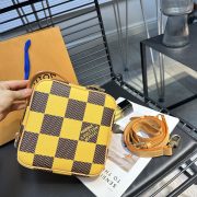 7b81659c42.jpg