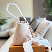 7c358152f4.jpg