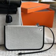 803fad90b8.jpg
