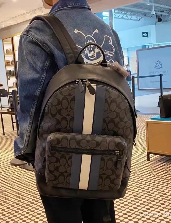 815552be06.jpg