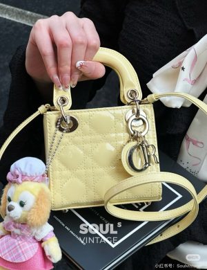 Dior Mini Chicken Yellow, Cute R