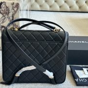 8411318d69-1.jpg