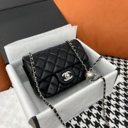 8586ee4091.jpg