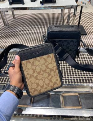 Coach Men's Mobile Phone Bag