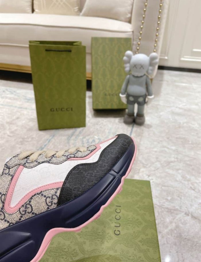 863ec2eb5ef878e0e9dc7774b8a32e59