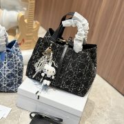 8653546ca6-1.jpg