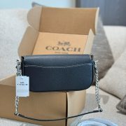 86a6b5b6e4-1.jpg