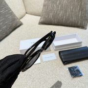 86e5f3d153.jpg
