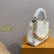 88b6d88a36-1.jpg