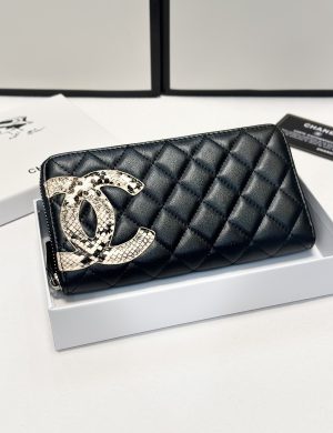 Chanel Popular Sheepskin Single Zipper Wallet Style Classic