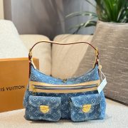 8ad8a557da-3.jpg