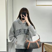 8c2b18ab57.jpg