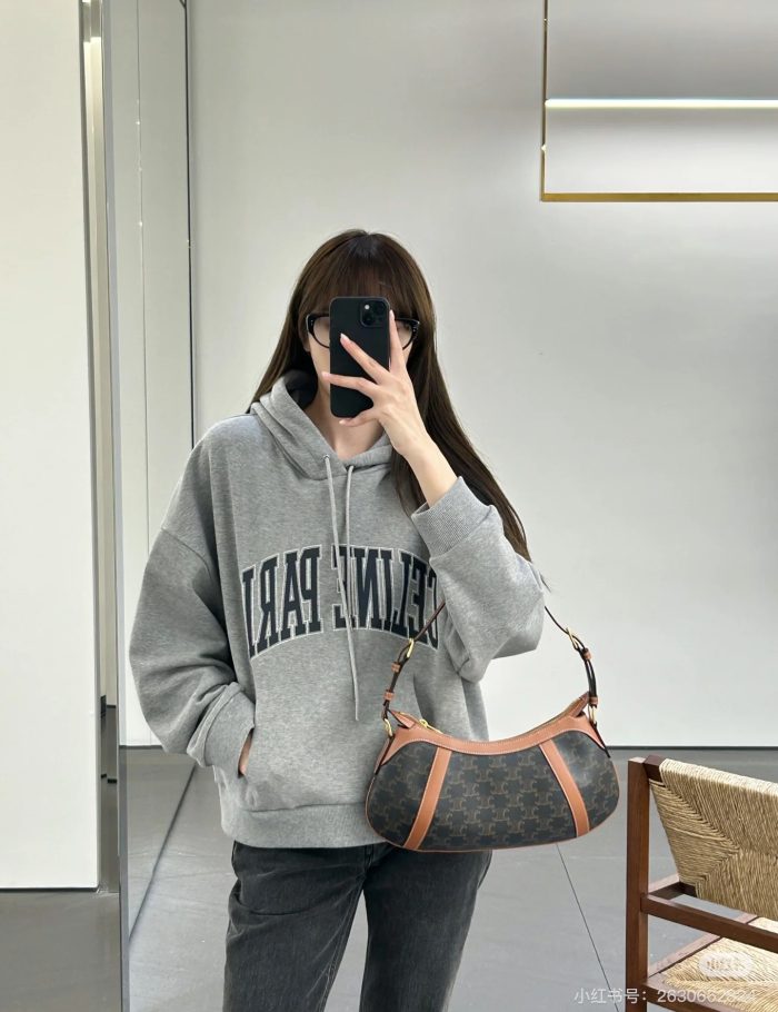 8c2b18ab57.jpg