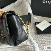 8c6a952699-1.jpg