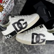 8cdbaf5dc9726bbaa6bfdce15b8d19bb