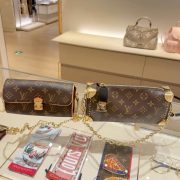 8e549f2562-1.jpg