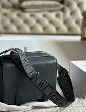 Loewe/roewe Men's Bag New Military Wide Shoulder Strap Printed Flip