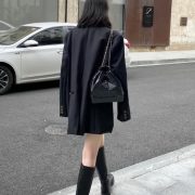 8eb7ab953c-1.jpg