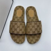 92da8e73f8aed668b7580d0f654c03cb