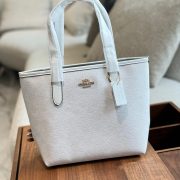 96e80afee5.jpg