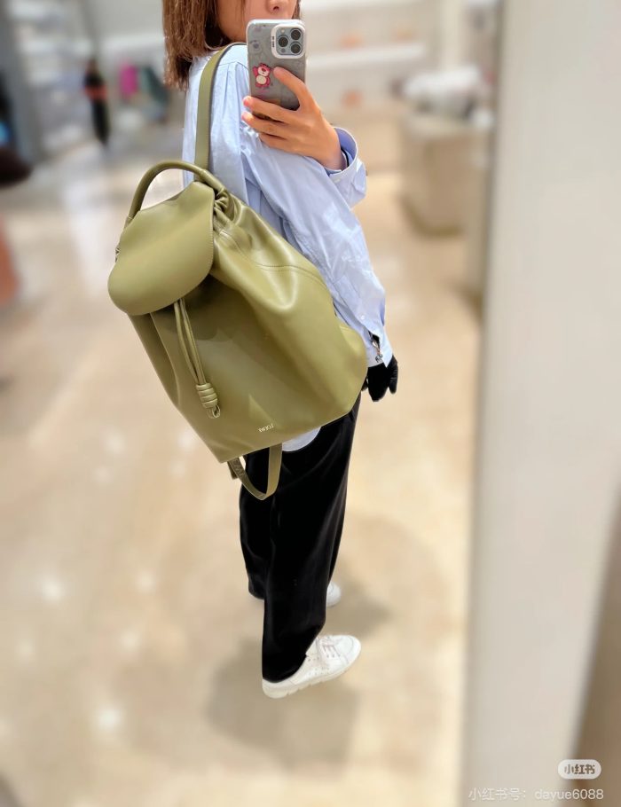 998ee18650.jpg
