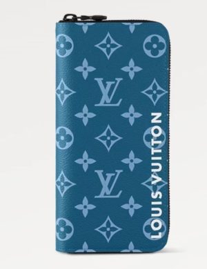 LV New Handbag, First-class Feel Comparable to Genuine Products at