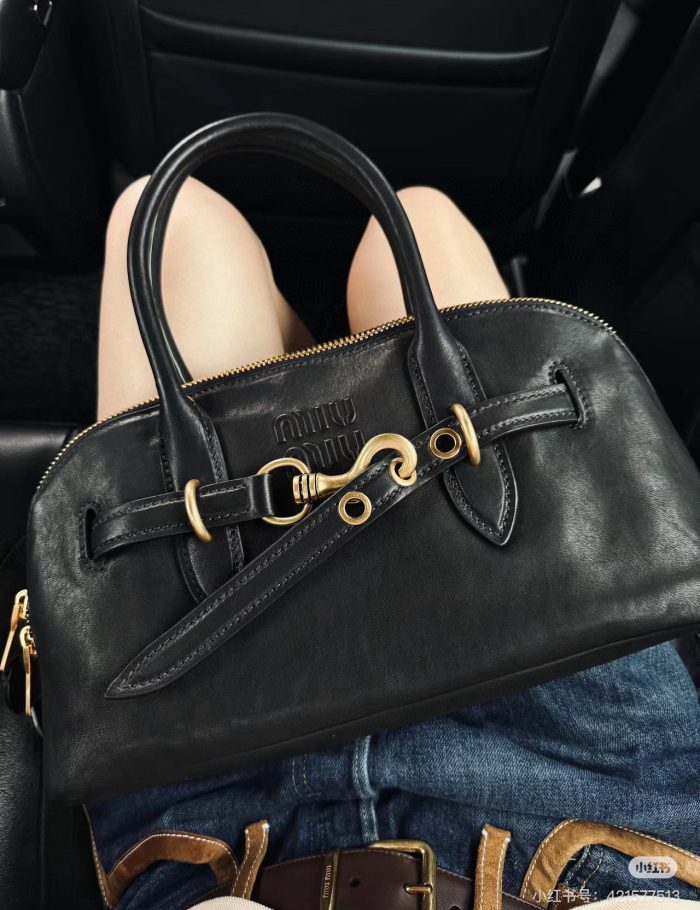 a209f27649.jpg a209f27649.jpg