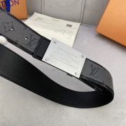 a51db627886ff5df40d17c5340cf93de