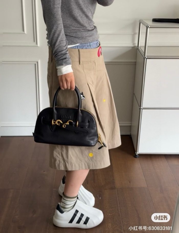 a586754cd5.jpg a586754cd5.jpg