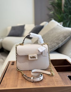 Coach Portable Shoulder Bag Kelly Bag 20cm