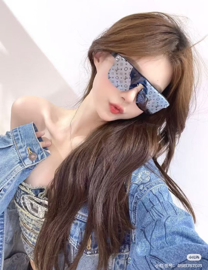 a63d5e13bd.jpg