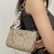 a7fab01459.jpg