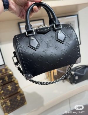 LV Pillow Relief 20