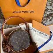 aed62c4241.jpg