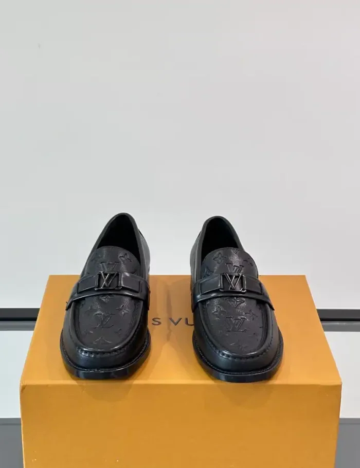 b1d7762b910aaad15b3226b379bee845