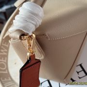 b317c9ebb5-1.jpg