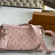 b388109043-1.jpg