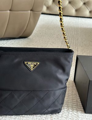 Prada Hobo Vintage Underarm Bag Zhuzhu Nylon Chain Bag