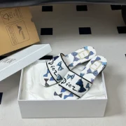 c137aa3900ec2788b4a547dbc851f55a