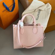 c415396b6f-1.jpg