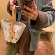 c4b1bd0176-1.jpg