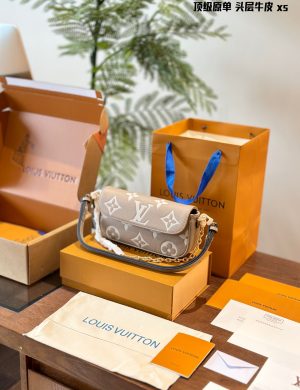 LV Ivy Mahjong Bun Cute Bag Shape Yet
