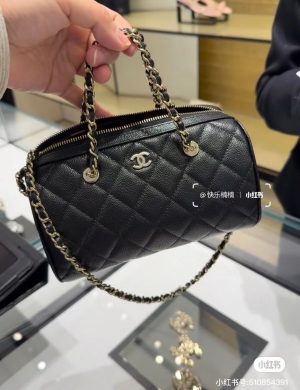 Chanel25p Bowling Ball