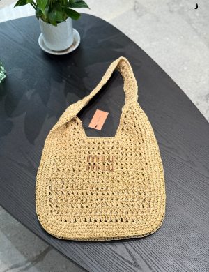 Miumiu Lafite Grass Tote Apricot Color P199