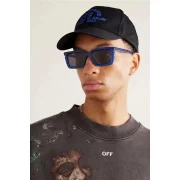 d04e0b9f732ec155dffcf204c4118559