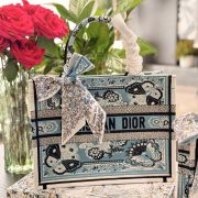 d06041ef6d-1.jpg