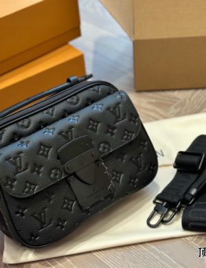 LV Slock New Boys' Bag P320