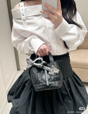 Dior Indigenous Bag Combines Beauty and Cuteness